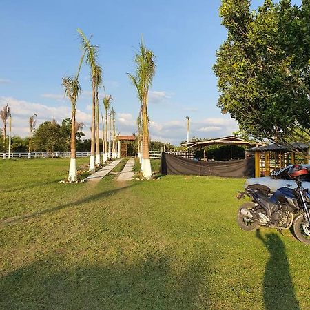 Rancho De Puerto Espejo Agrohotel Armenia  Exterior foto